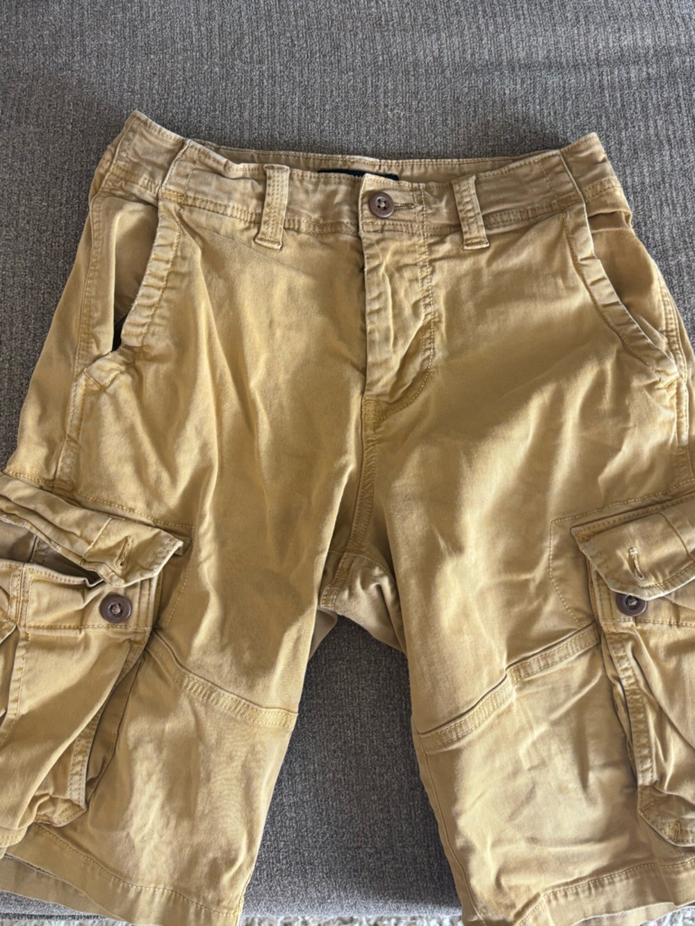 mens classic cargo khaki shorts